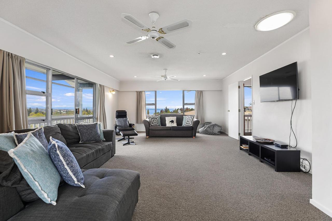 Woodward House Taupo Villa Ngoại thất bức ảnh