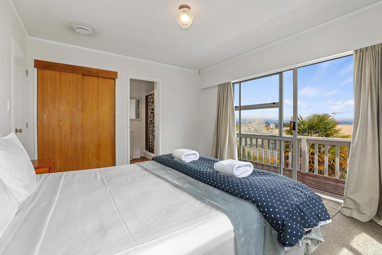 Woodward House Taupo Villa Ngoại thất bức ảnh