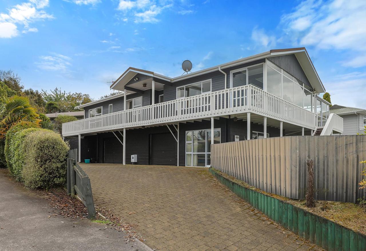 Woodward House Taupo Villa Ngoại thất bức ảnh